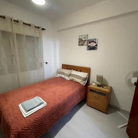 Quarto Calmo E Acolhedor Apartment Almada Luaran gambar